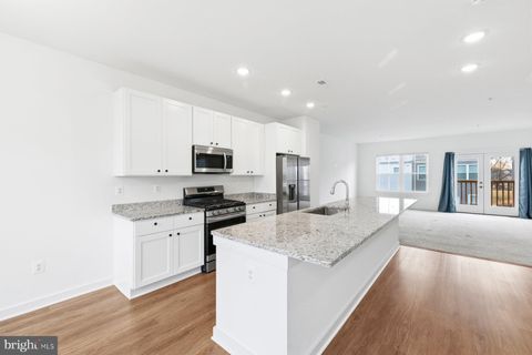 Tiny photo for 330 Furgeson Lane, FREDERICK, MD 21702 (MLS # MDFR2075610)