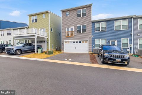 Tiny photo for 330 Furgeson Lane, FREDERICK, MD 21702 (MLS # MDFR2075610)