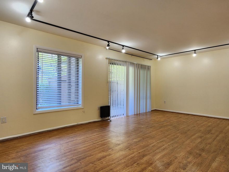 Available immediately. 1-BR, 1-BA apartment in Greenbelt, RENT INCLUDES ALL UTILITIES (GAS, ELECTRIC & WATER)
GREAT CONDITION:  BRAND NEW CARPETS, Newer appliances, Upgraded kitchen and bathrooms, Bedroom w/ walk-in closet, Washer/Dryer in unit, Private courtyard.
CONVENIENT LOCATION, Minutes to I-495, Close to Costco, IKEA, NASA, UMD, and shopping centers, Nice and safe neighborhood.
RENT INCLUDES ALL UTILITIES (GAS, ELECTRIC & WATER), Parking, Community Center, Fitness Center, Picnic Area, Tennis Courts, and Swimming Pool.
$35 application fee per adult applicant. Credit check, income verification, and rental history verification are required. Pet allowed on a case-by-case basis.