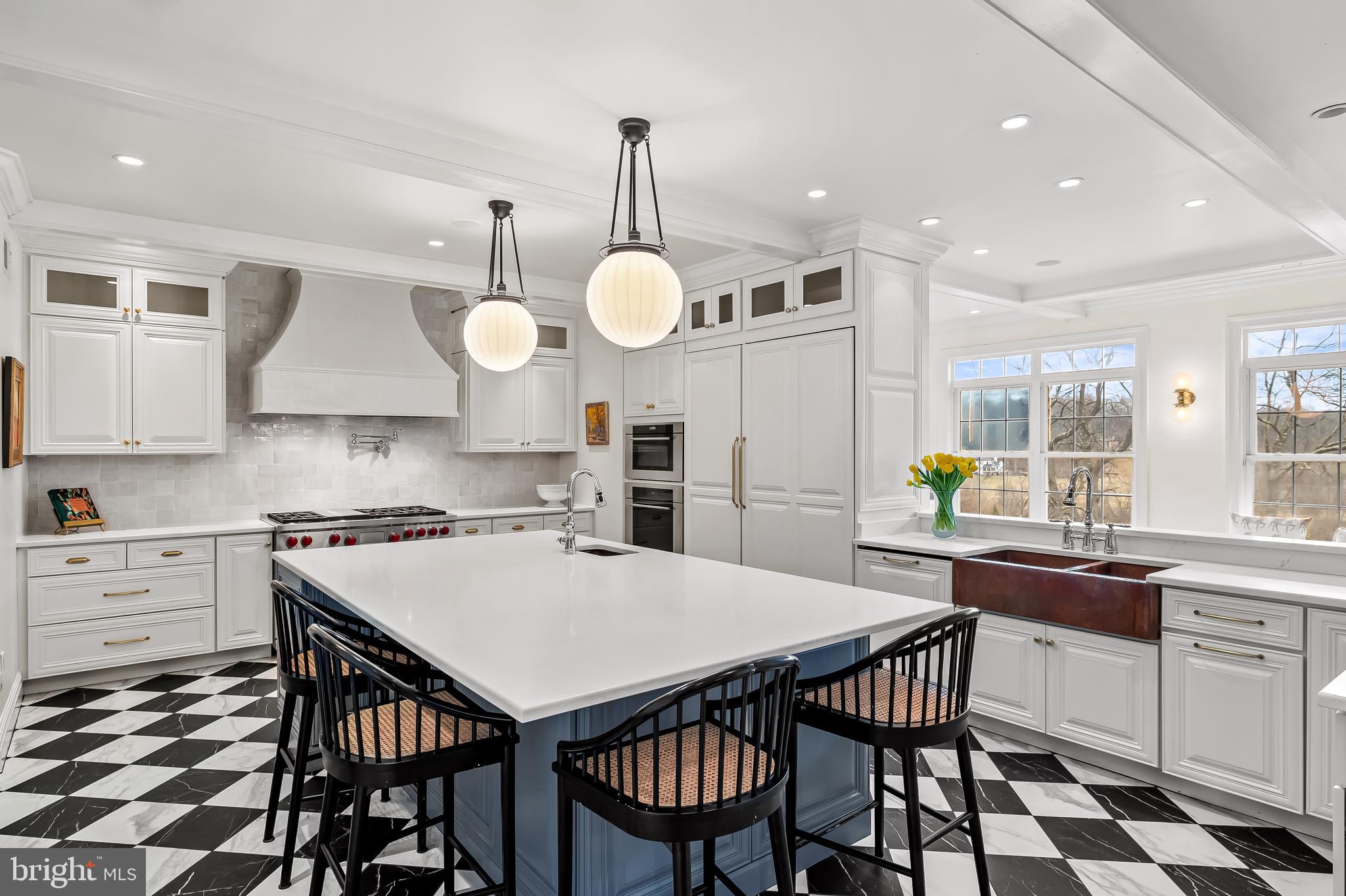 RIVER DOWNS - Residential