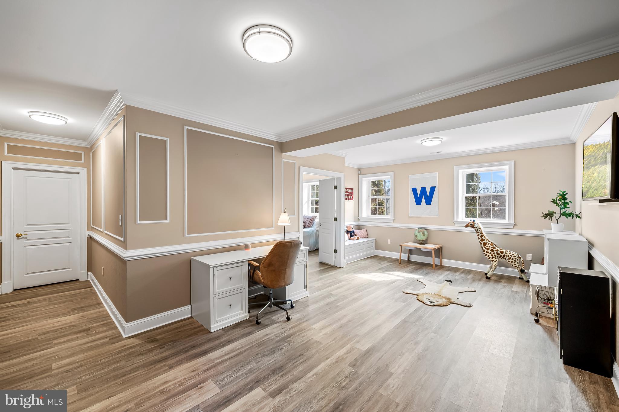 RIVER DOWNS - Residential