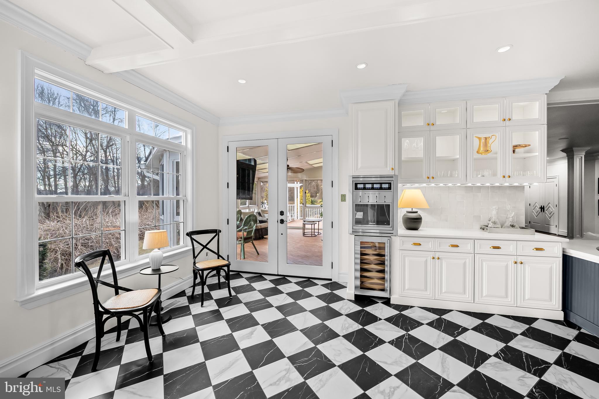 RIVER DOWNS - Residential