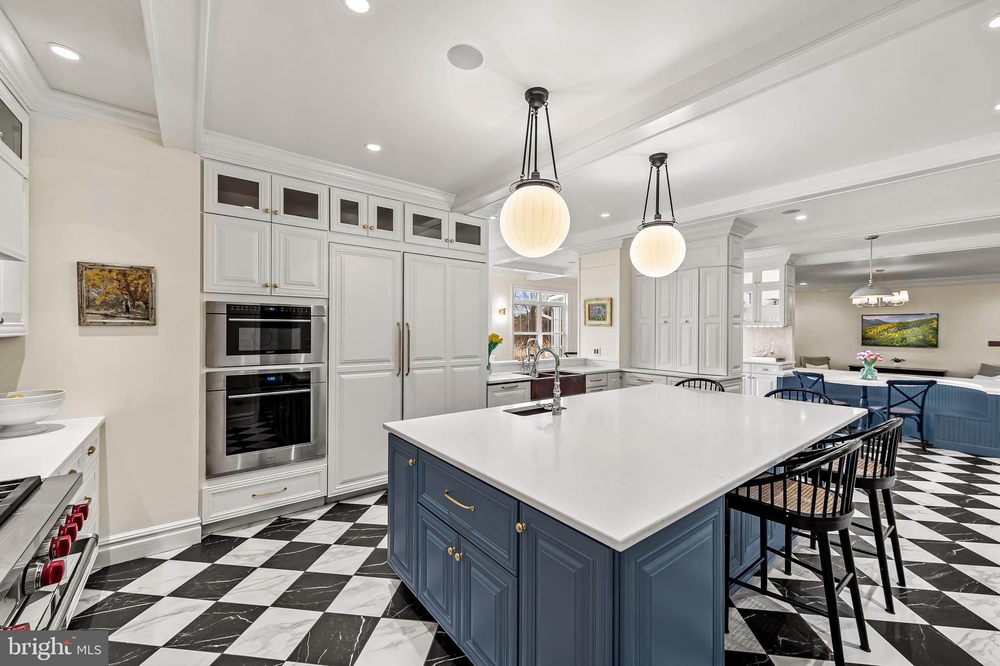 RIVER DOWNS - Residential