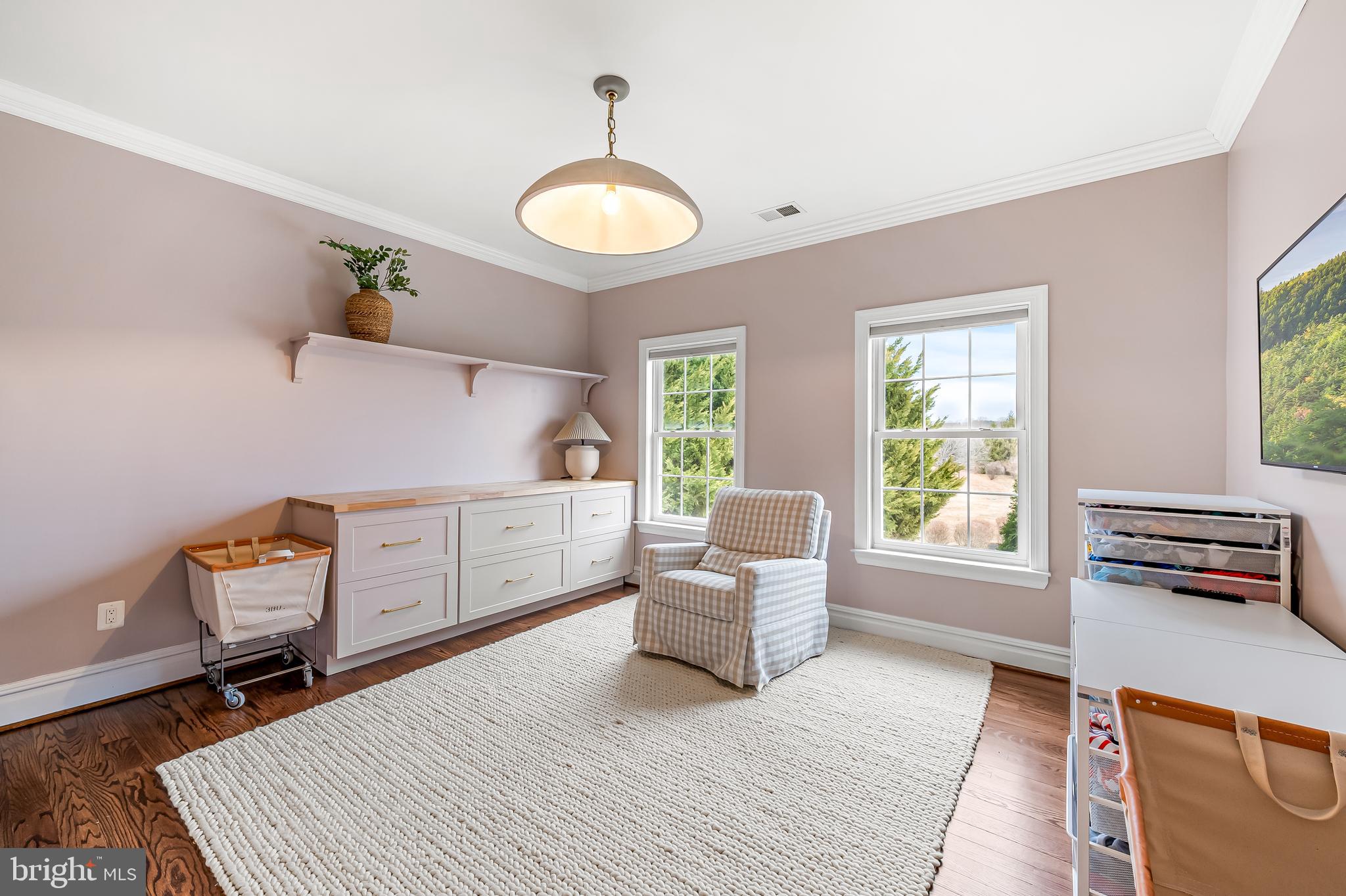 RIVER DOWNS - Residential