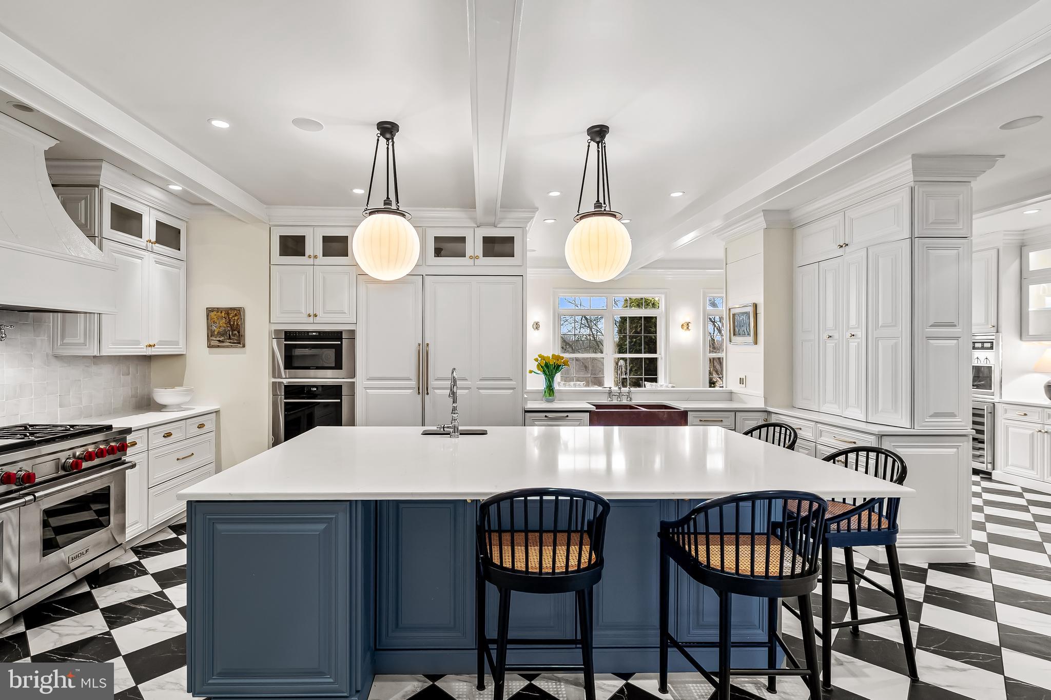 RIVER DOWNS - Residential