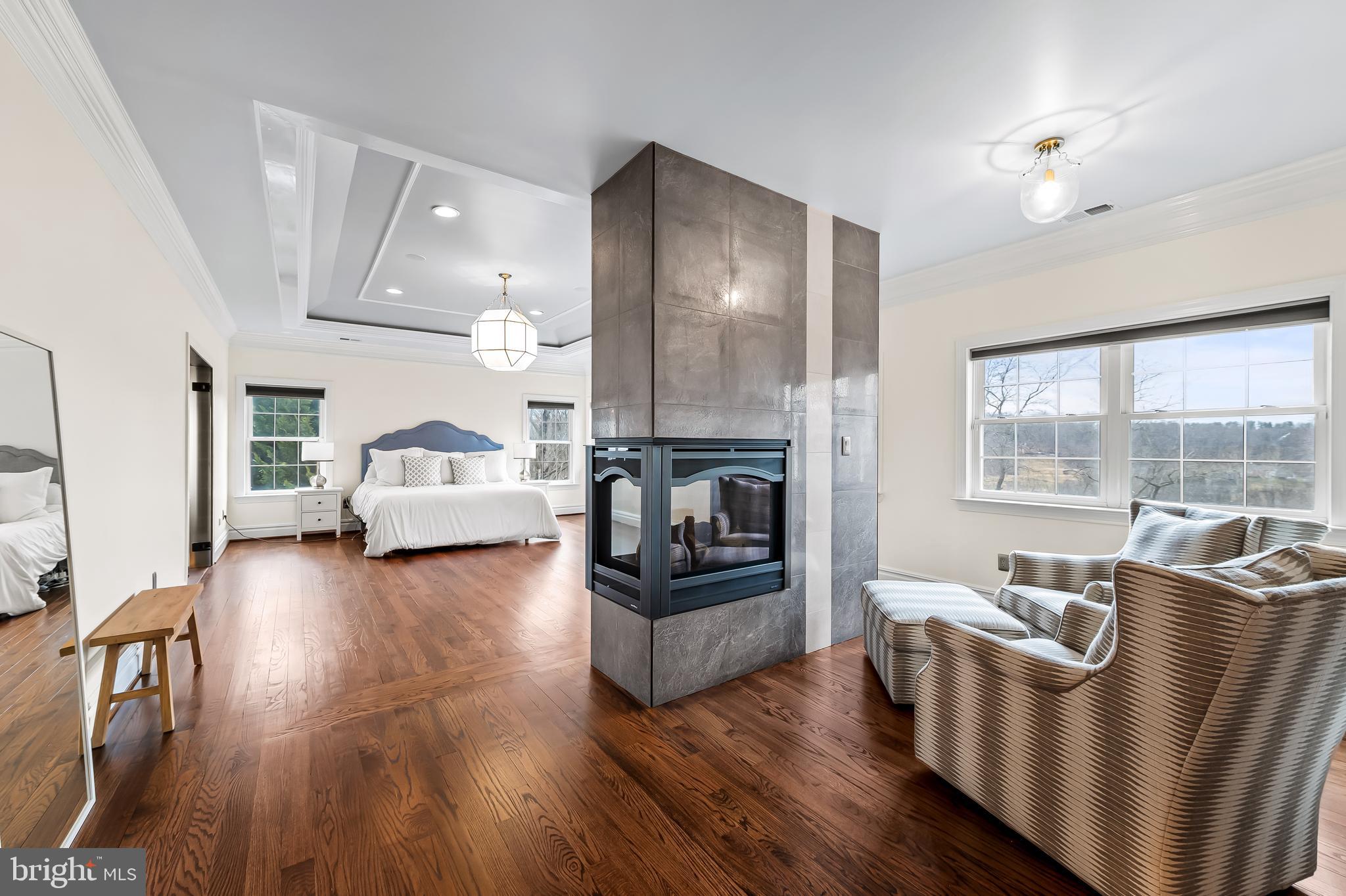 RIVER DOWNS - Residential