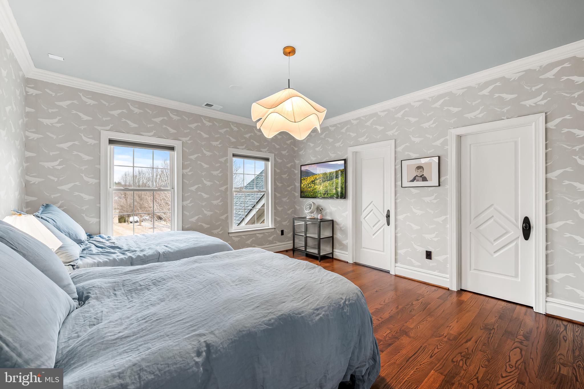 RIVER DOWNS - Residential