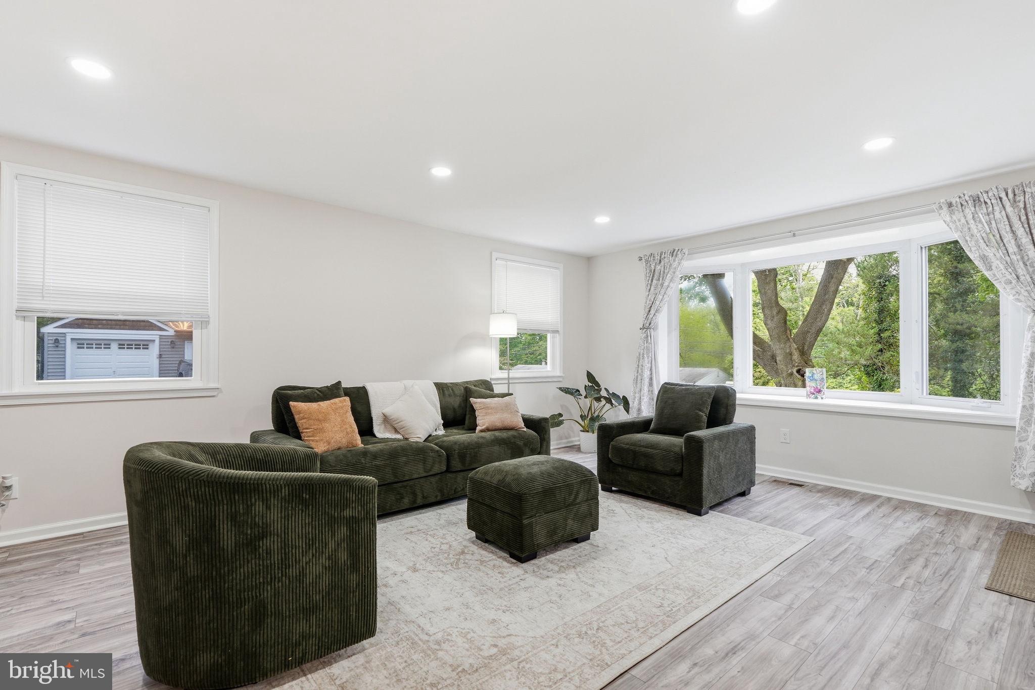 121 TREVOSE ROAD