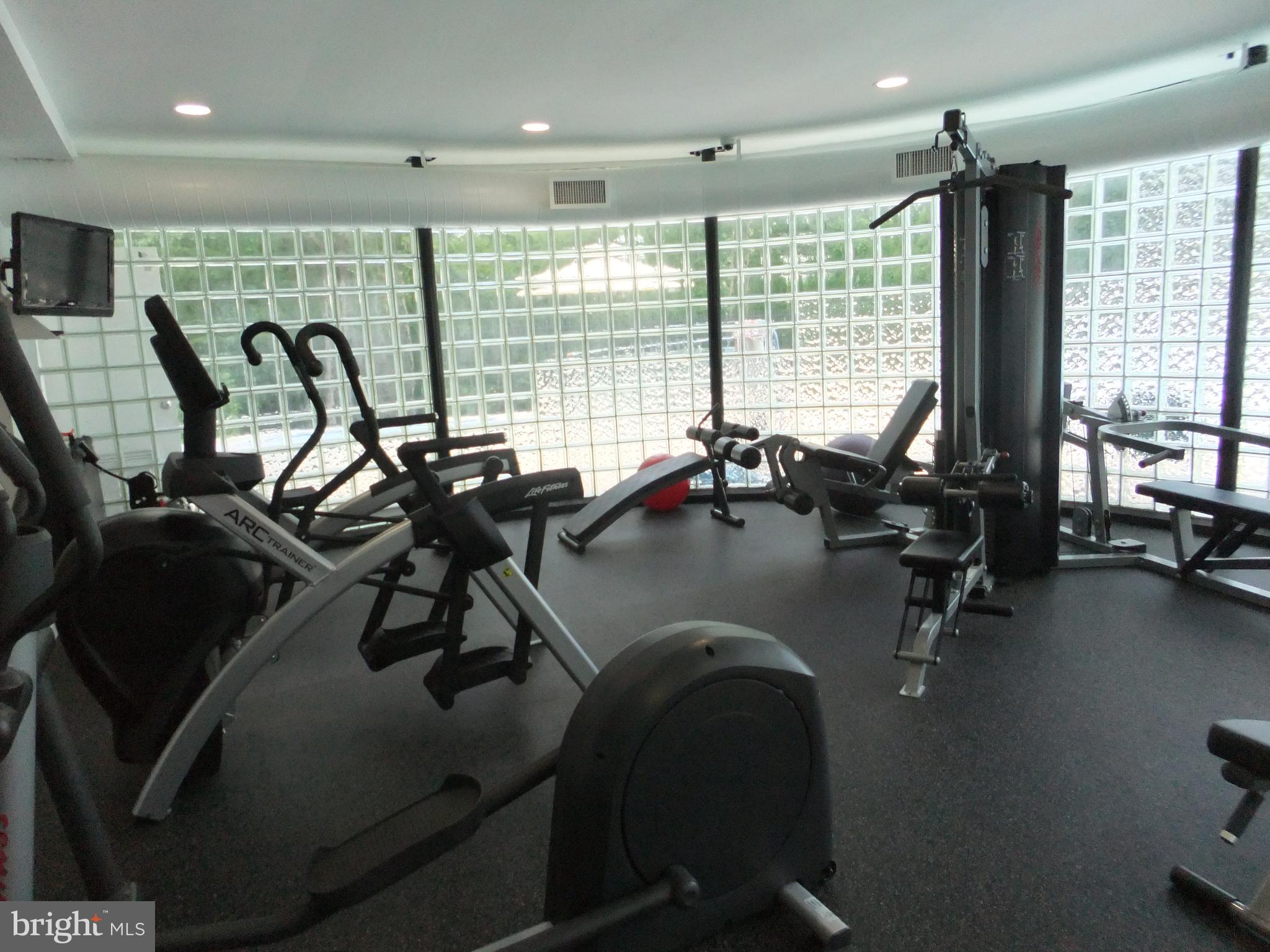 OAK HILL - Residential Lease