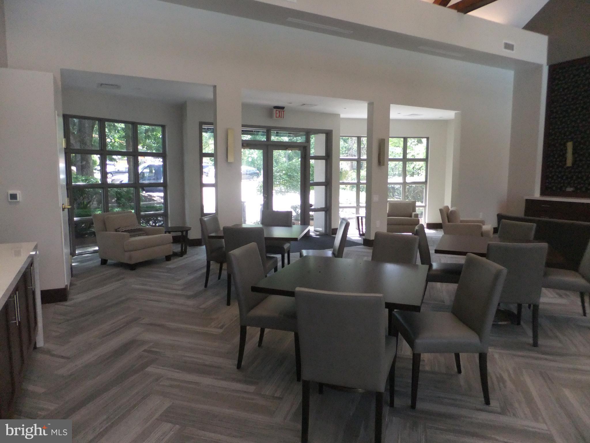 OAK HILL - Residential Lease