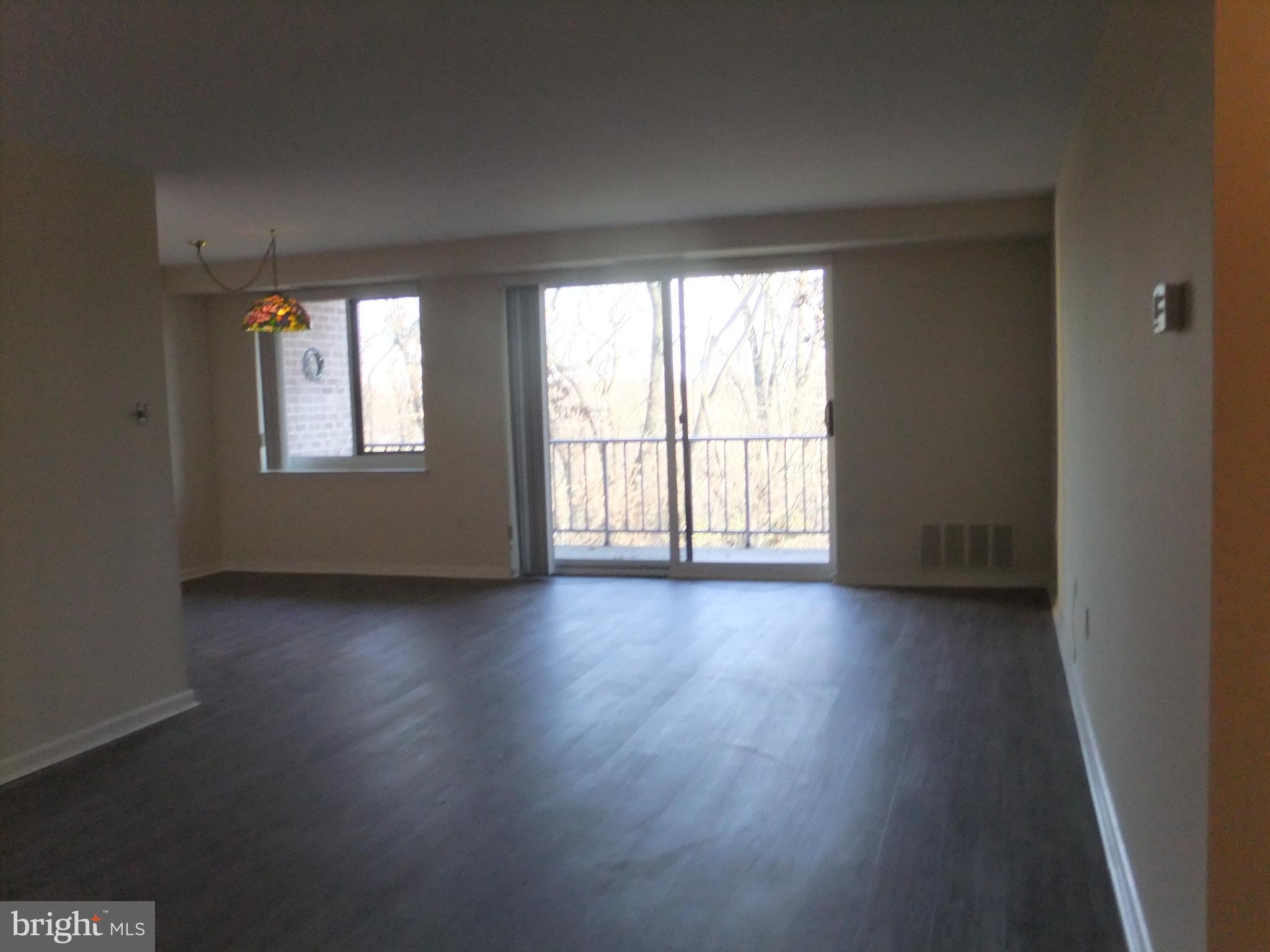 OAK HILL - Residential Lease