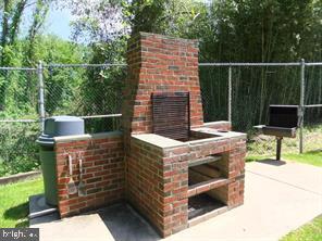 OAK HILL - Residential Lease