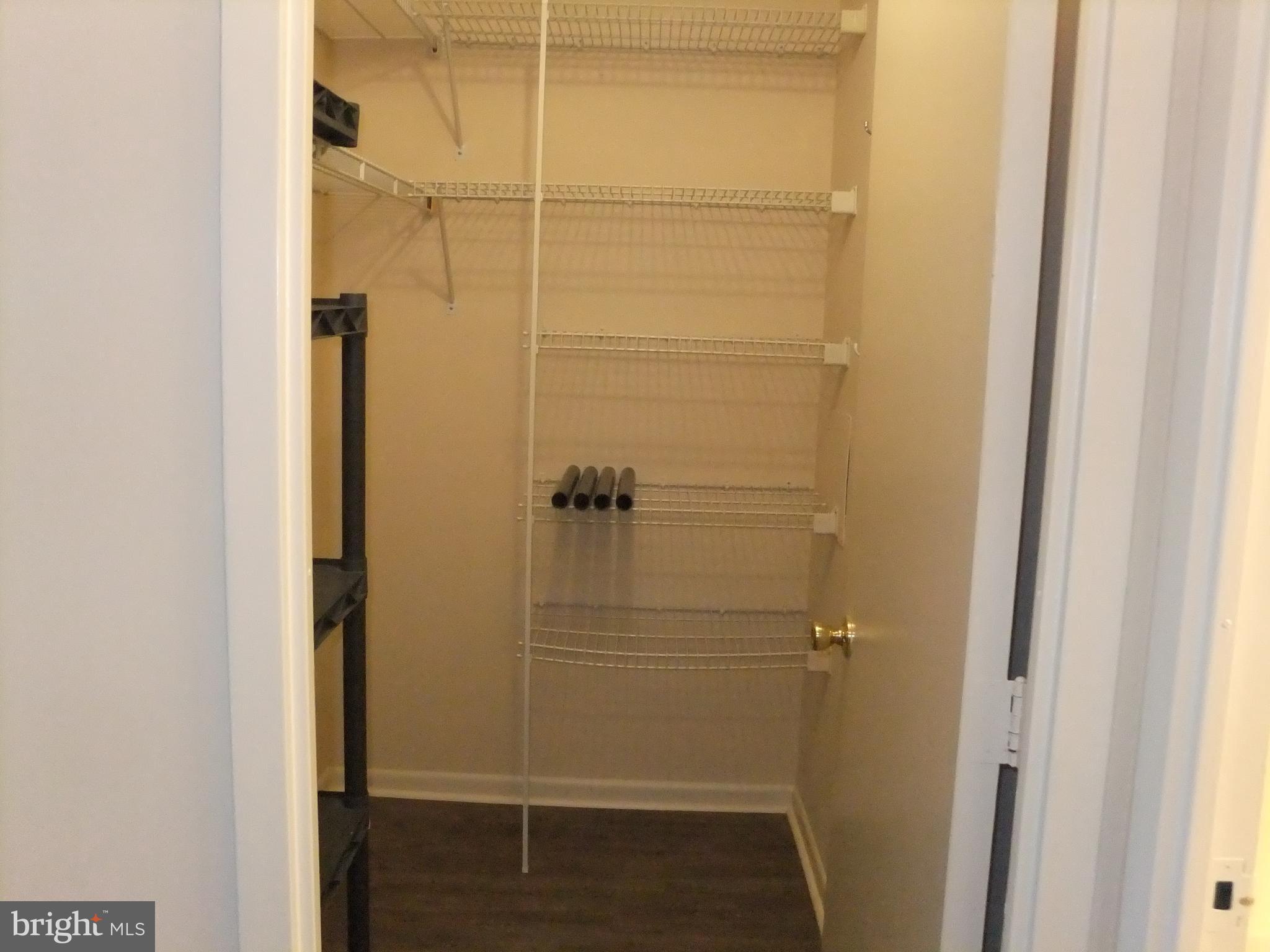 OAK HILL - Residential Lease