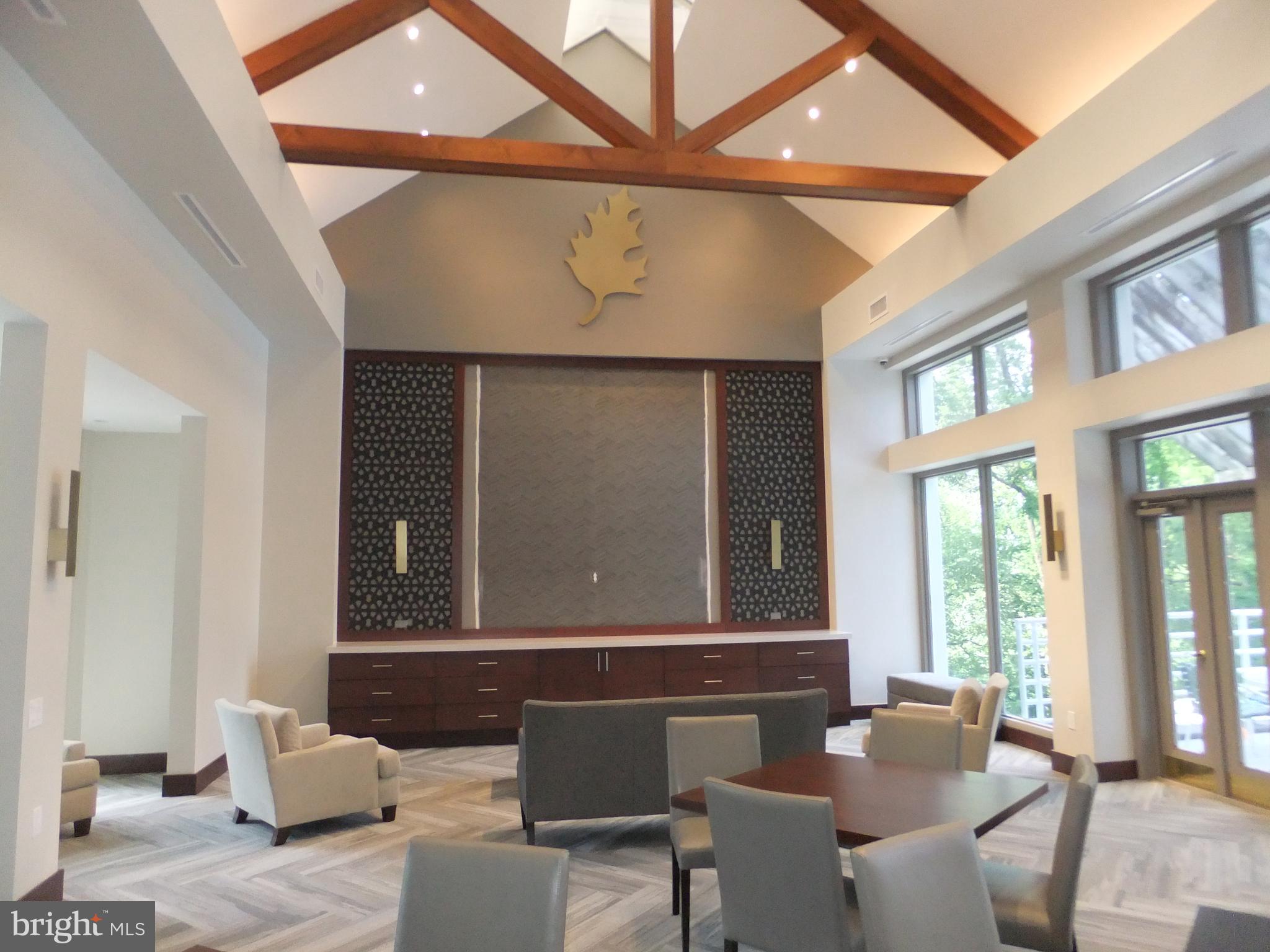 OAK HILL - Residential Lease