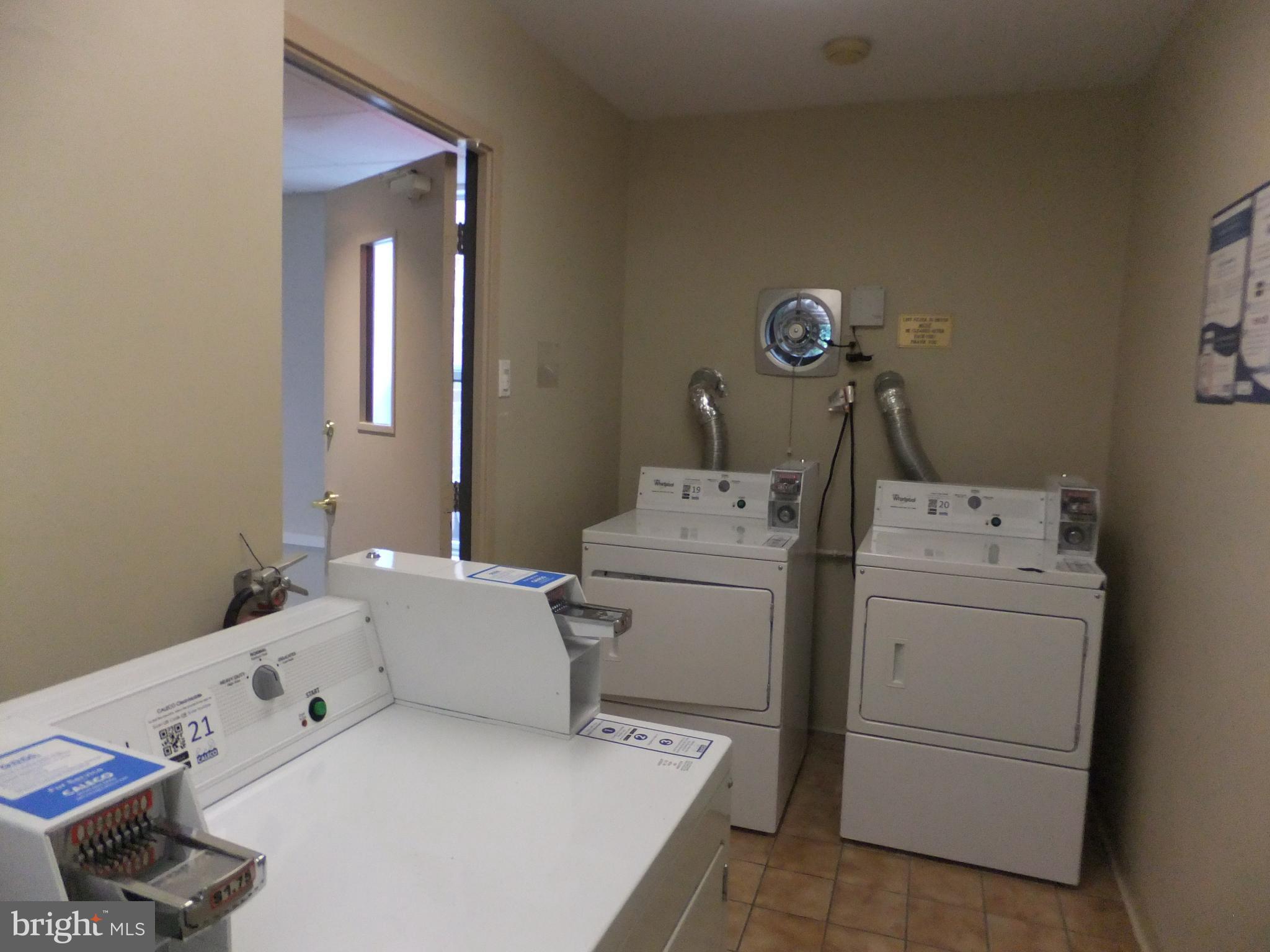 OAK HILL - Residential Lease