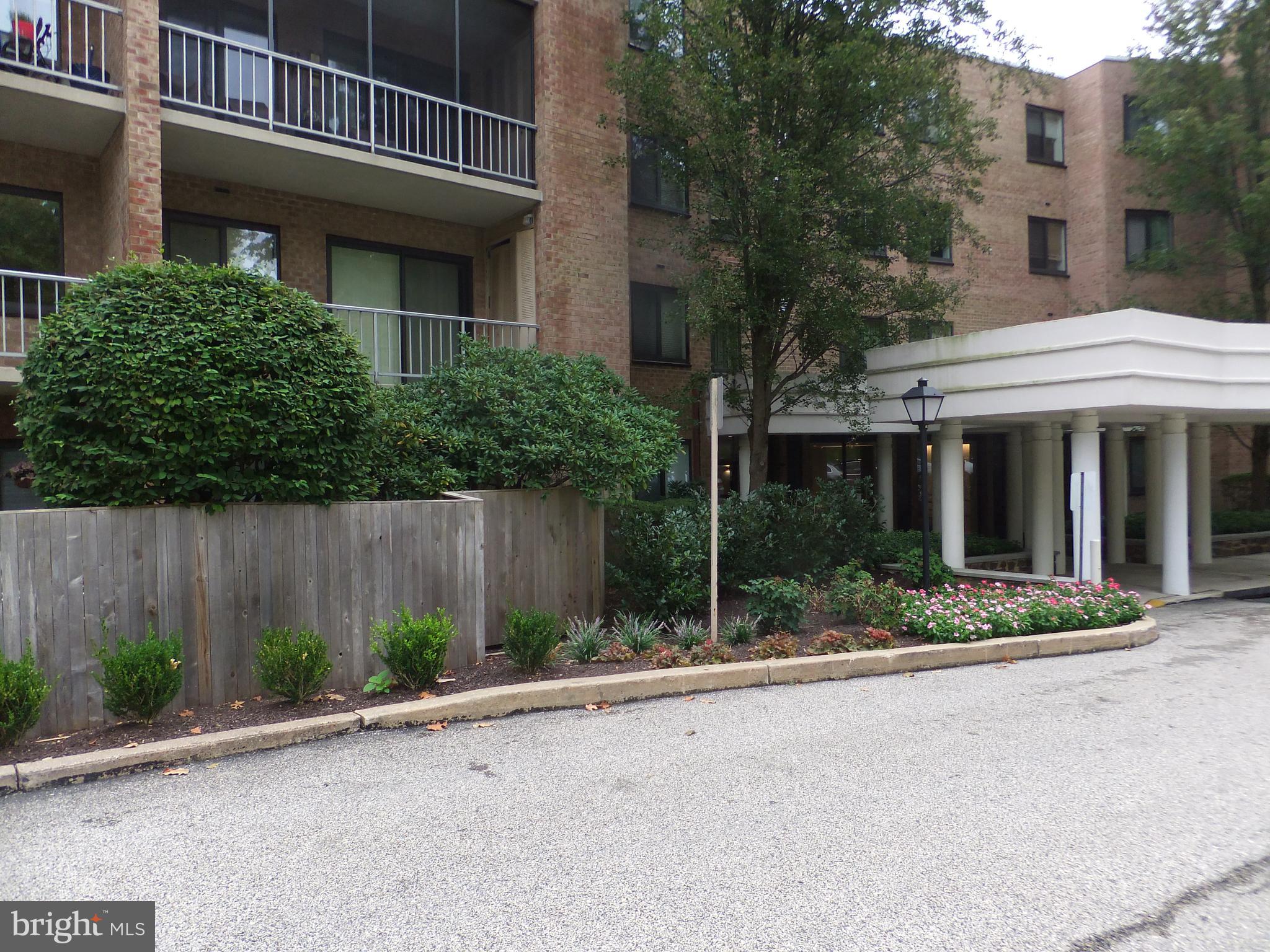 OAK HILL - Residential Lease