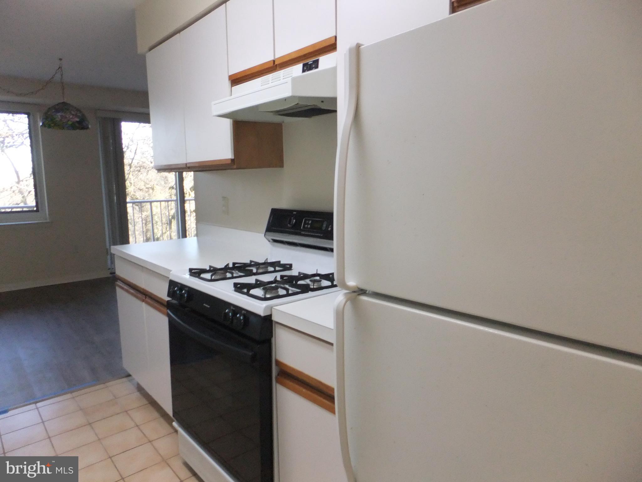 OAK HILL - Residential Lease