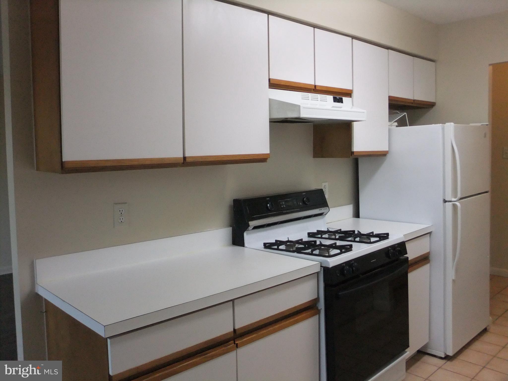 OAK HILL - Residential Lease