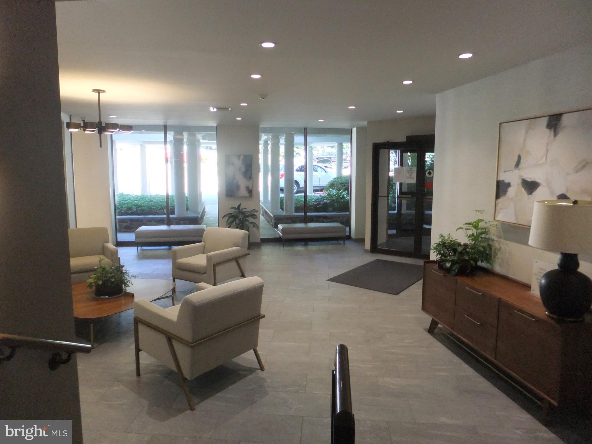 OAK HILL - Residential Lease