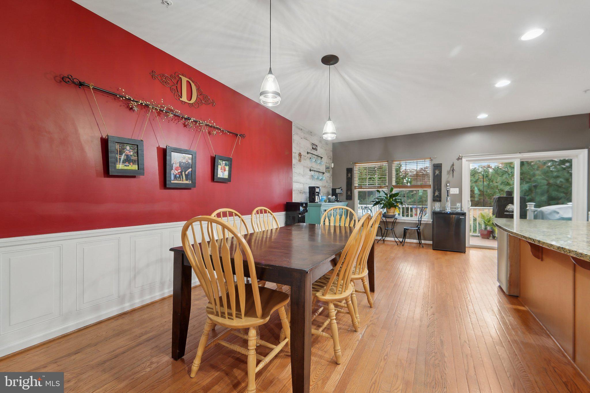 PINE RIDGE CROSSING - Residential