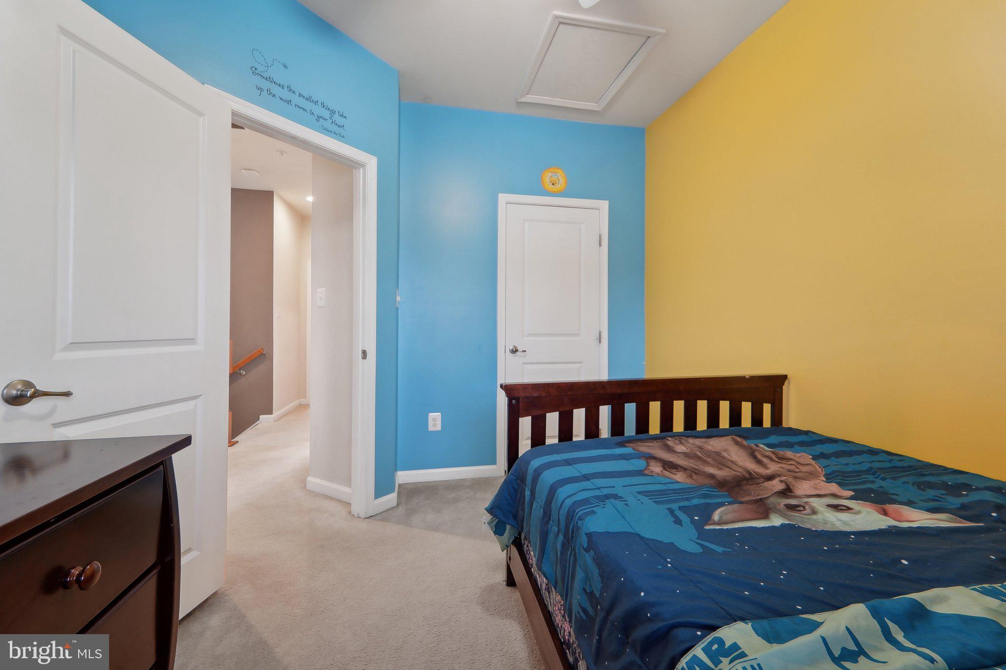 PINE RIDGE CROSSING - Residential