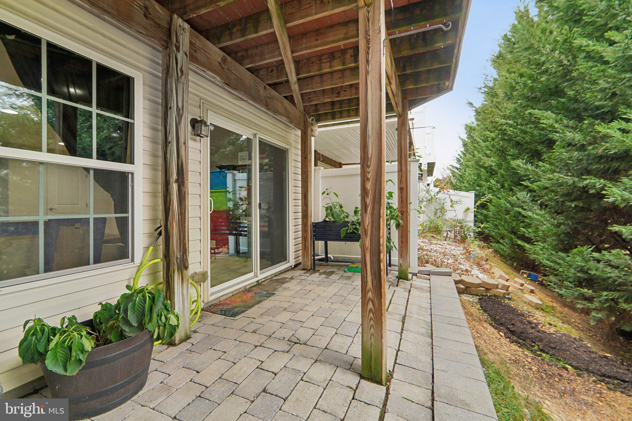 PINE RIDGE CROSSING - Residential