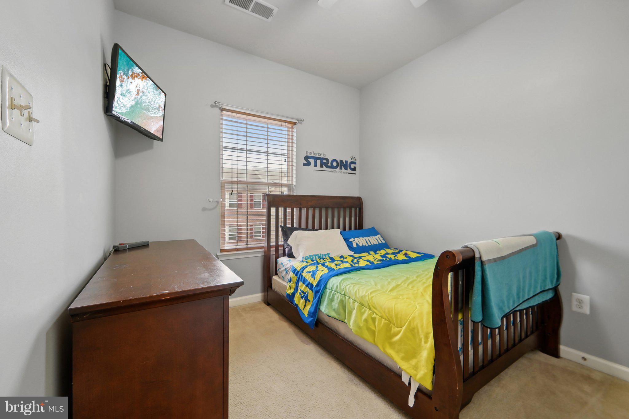 PINE RIDGE CROSSING - Residential