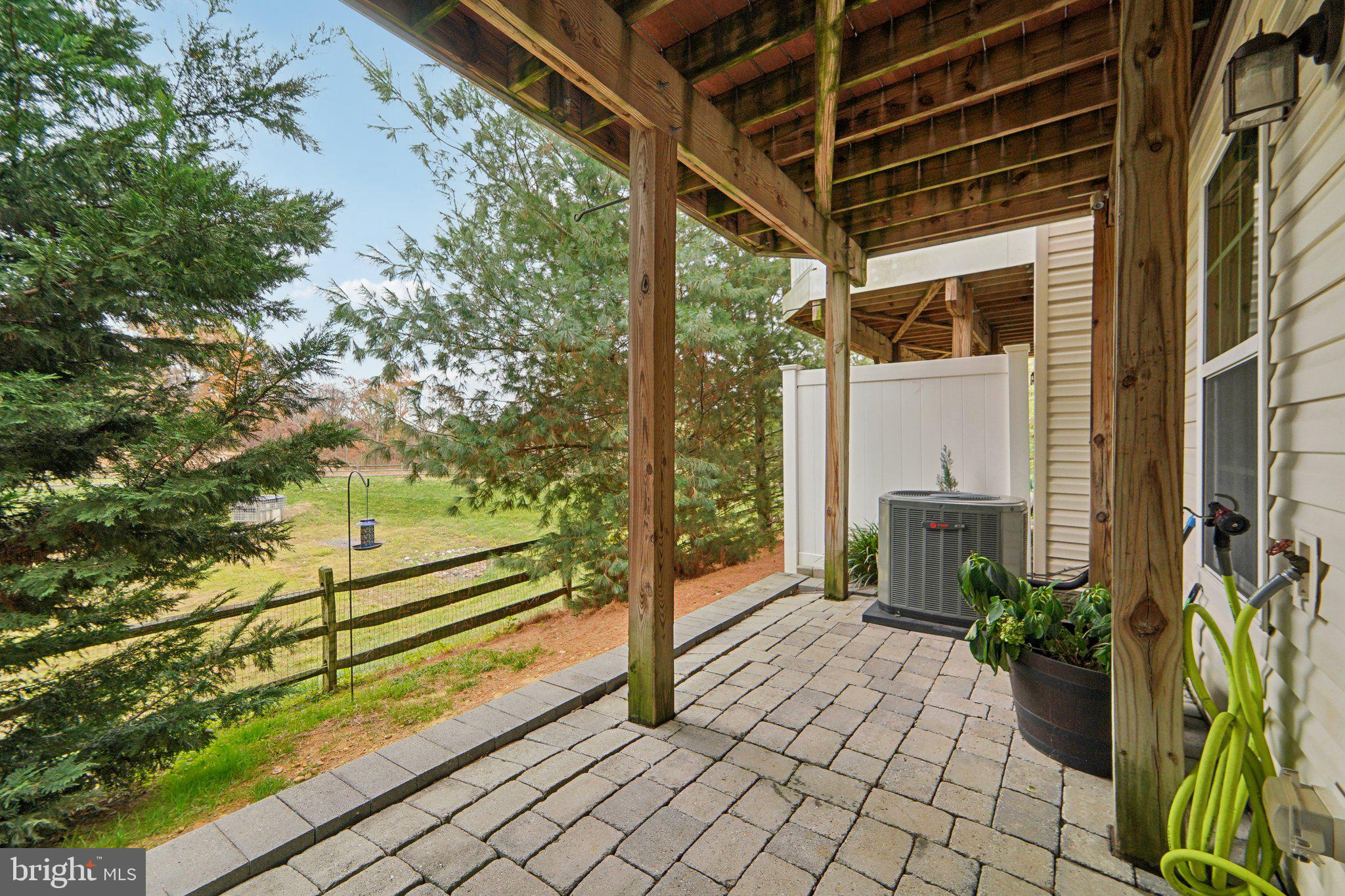 PINE RIDGE CROSSING - Residential