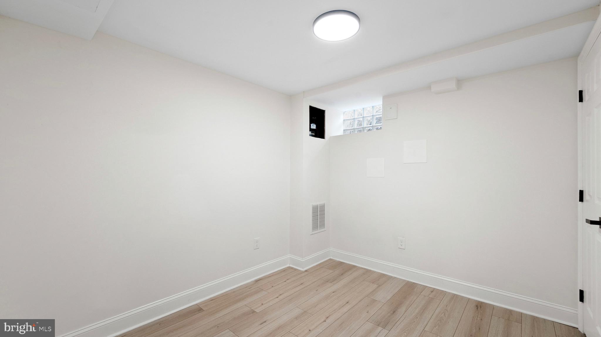 BELAIR-EDISON - Residential
