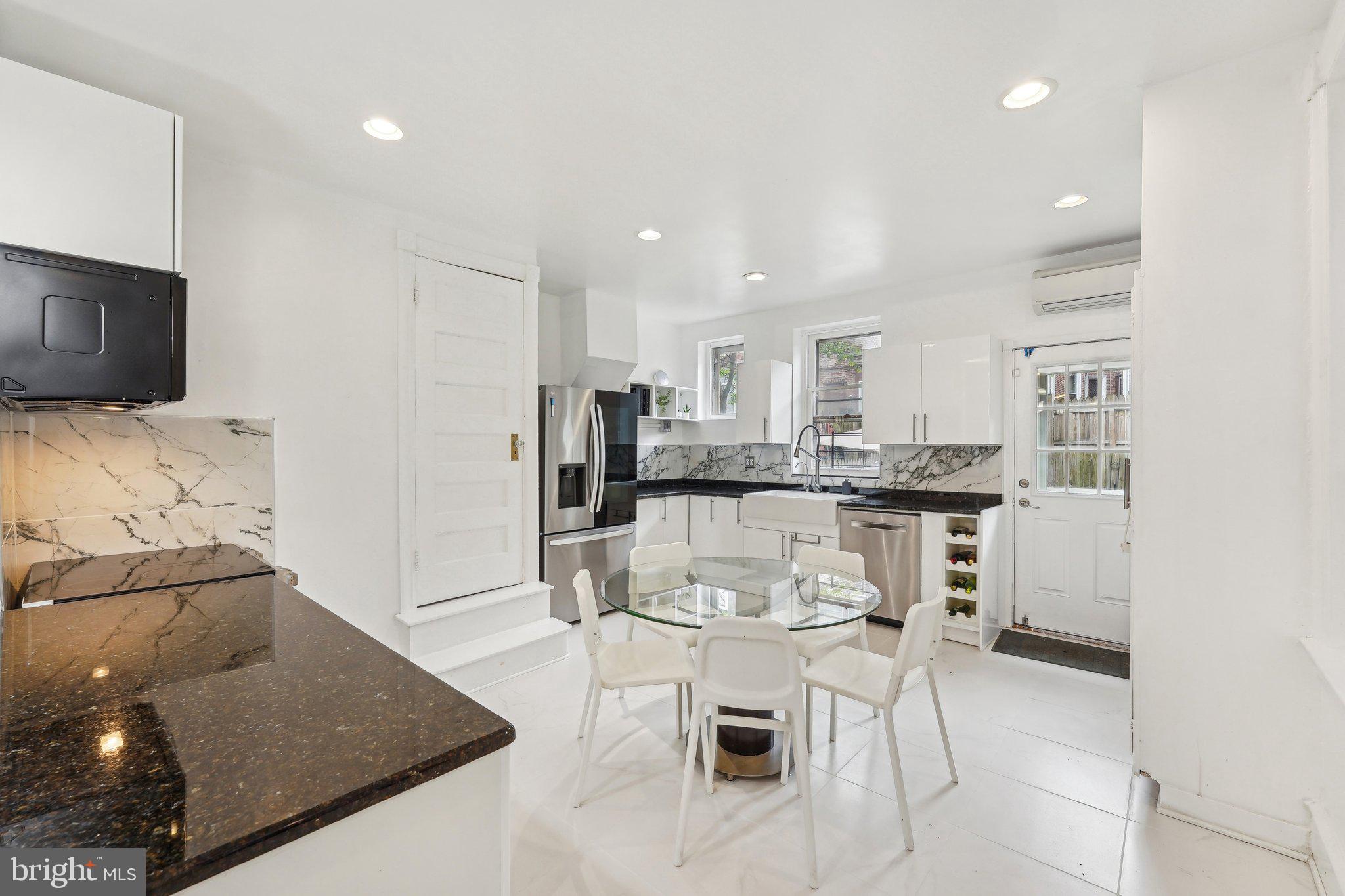 SPRUCE HILL - Residential Lease