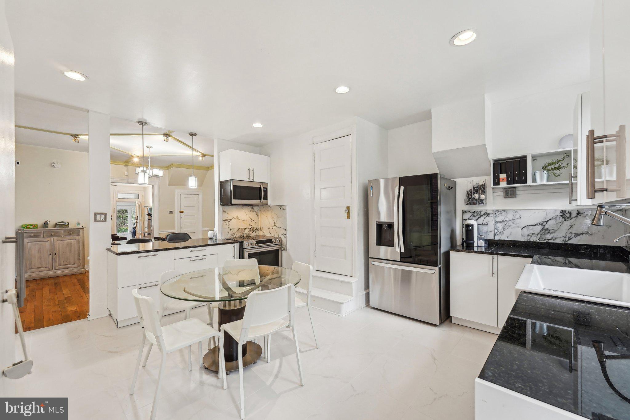 SPRUCE HILL - Residential Lease