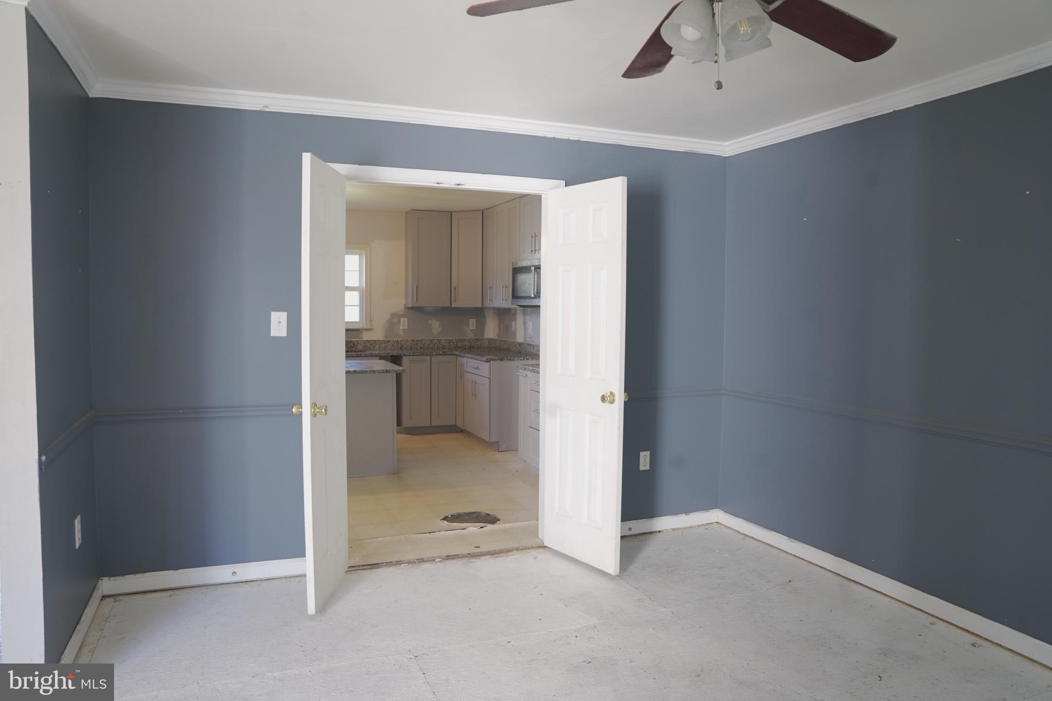 LAUREL RIDGE - Residential