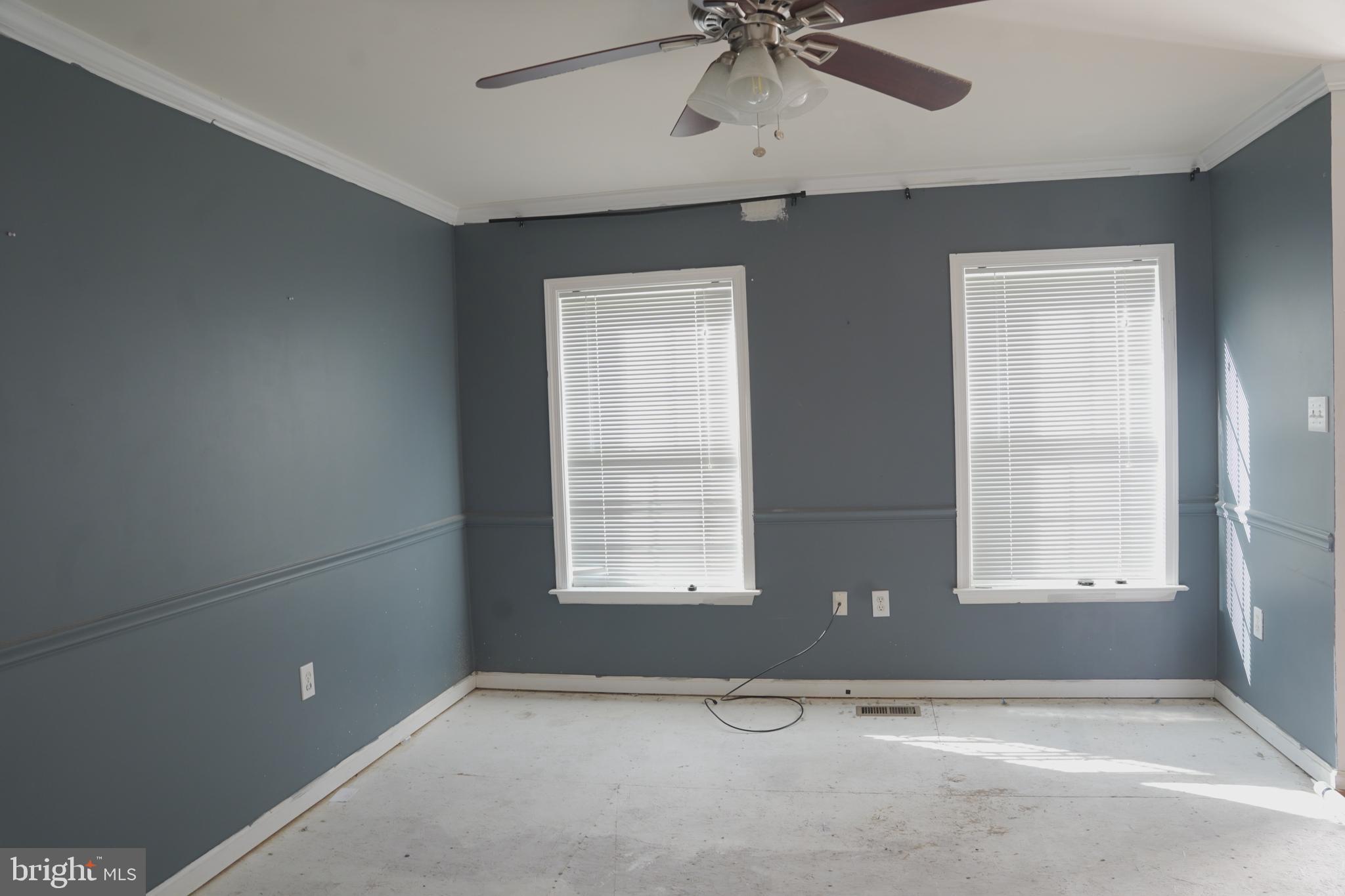 LAUREL RIDGE - Residential