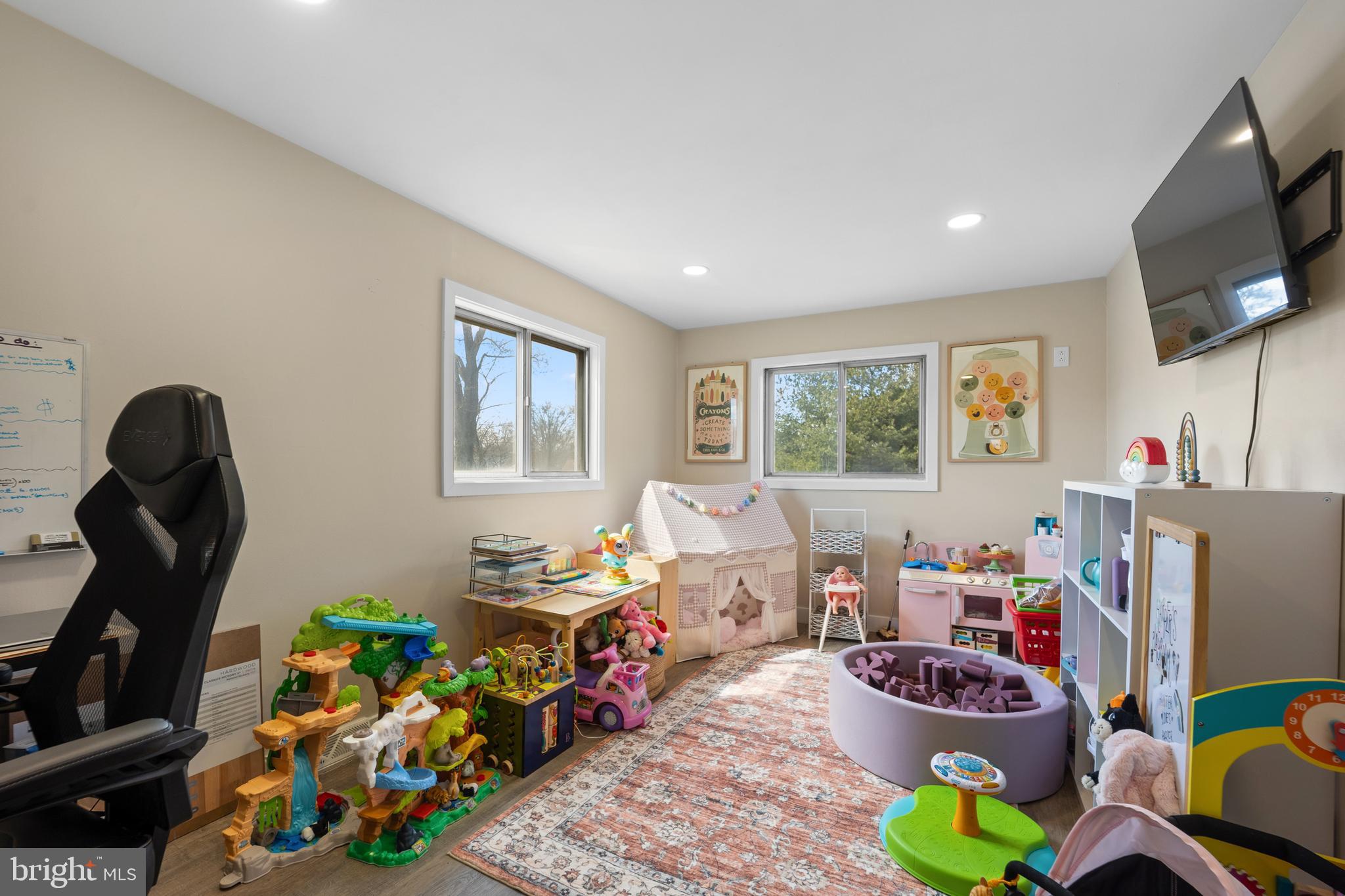 GLEN VIEW PARK - Residential