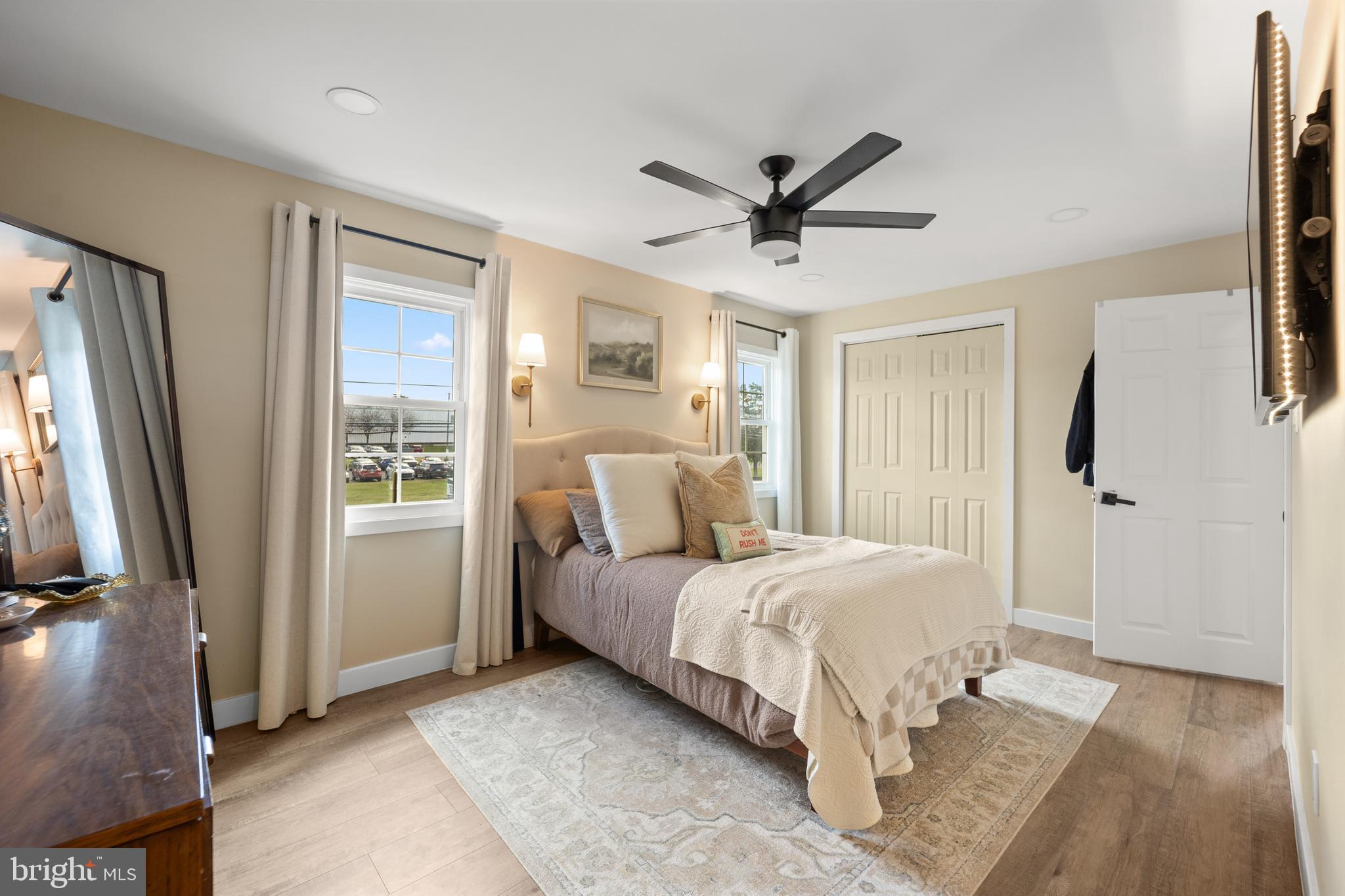 GLEN VIEW PARK - Residential