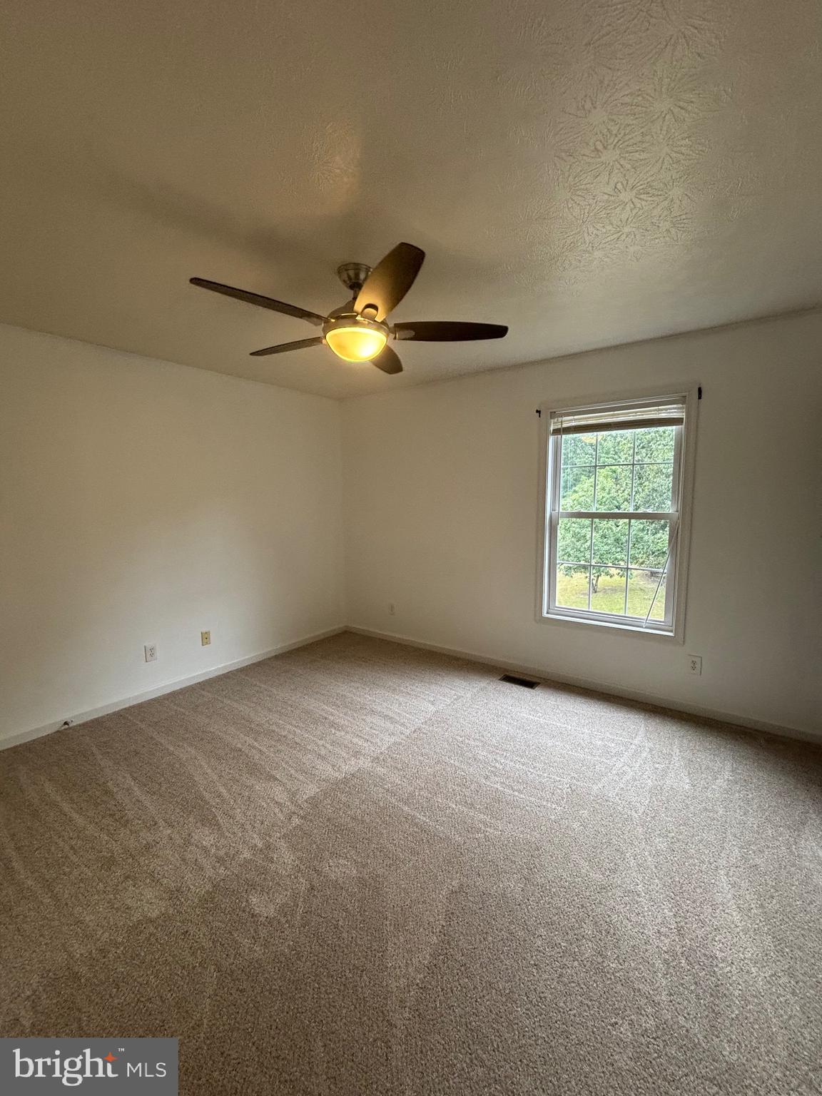 WOODRIDGE - Residential Lease