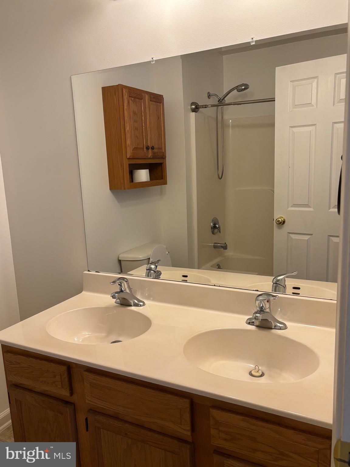 WOODRIDGE - Residential Lease