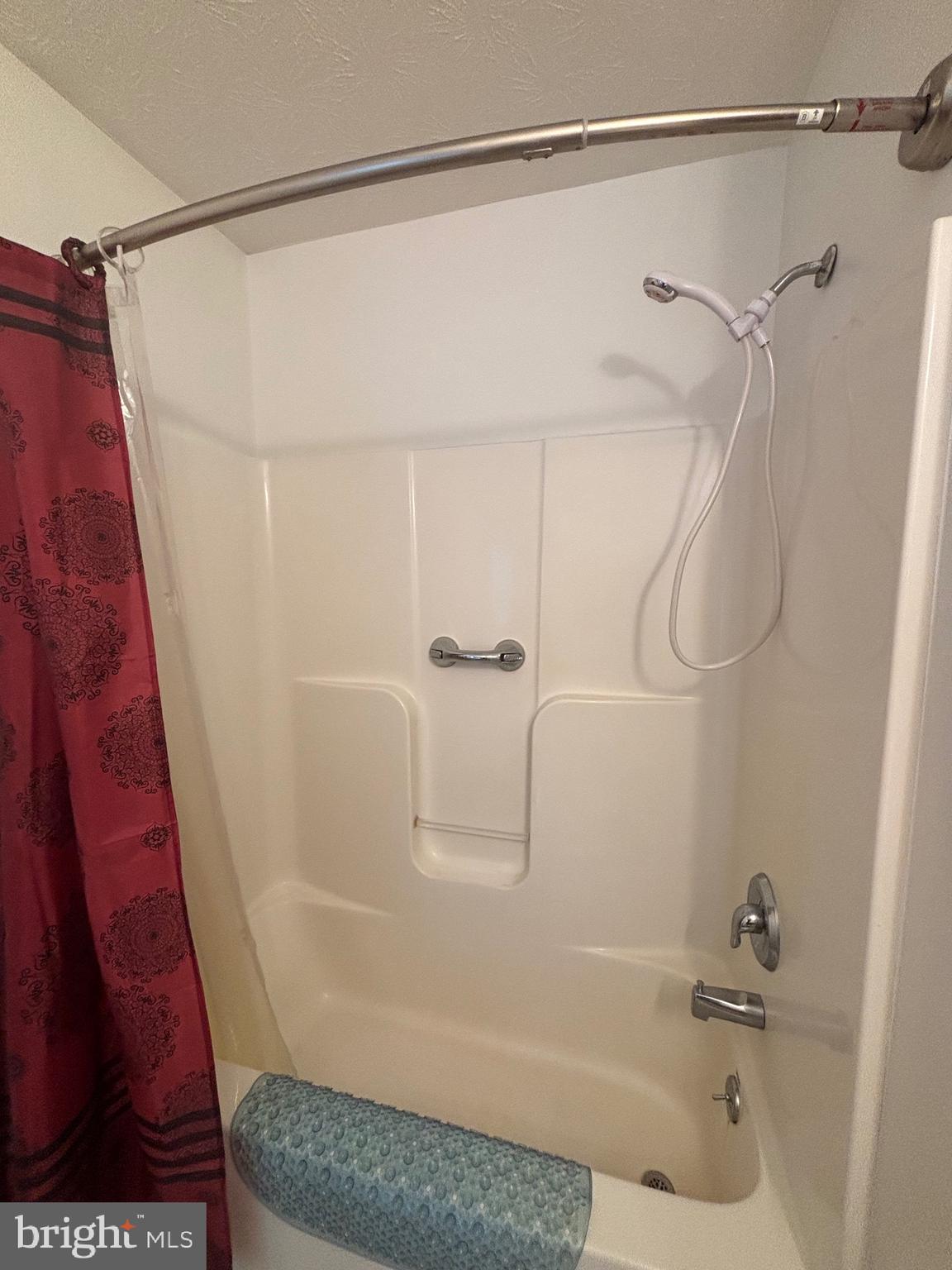 WOODRIDGE - Residential Lease