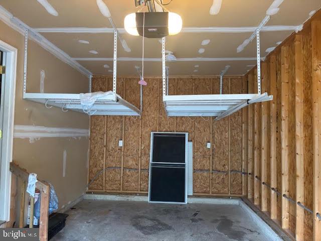 WOODRIDGE - Residential Lease