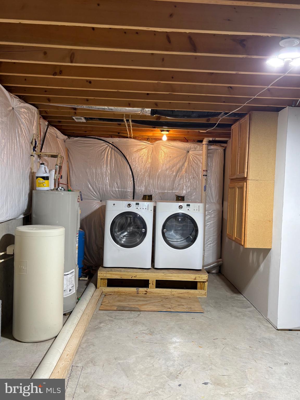 WOODRIDGE - Residential Lease