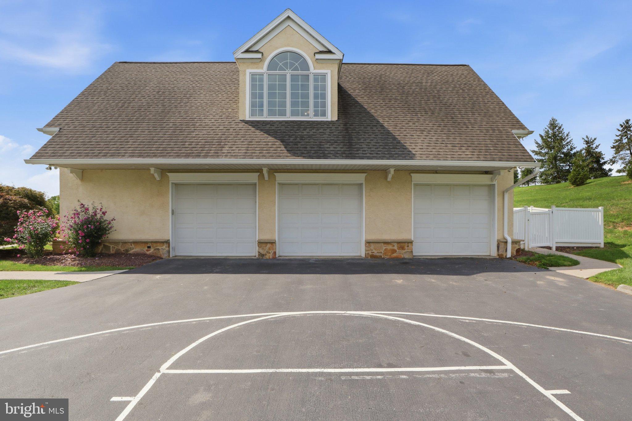 1417 BRITTANY DRIVE