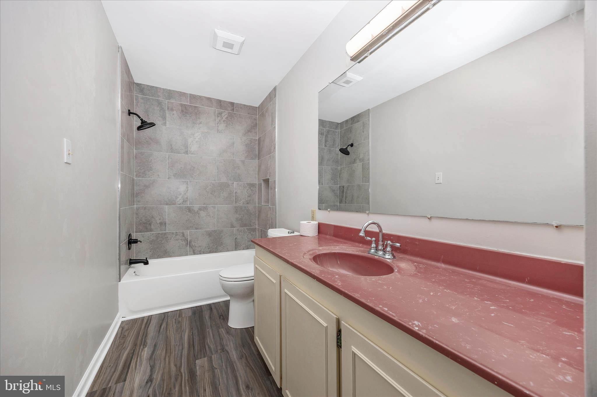 WOODMOOR - Residential