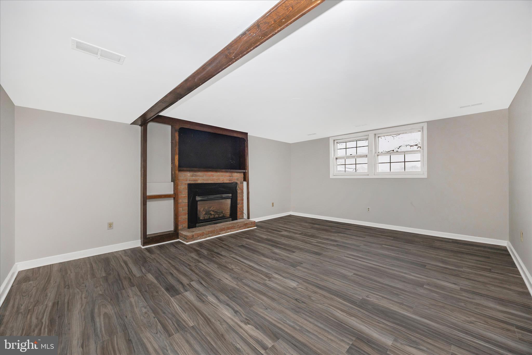 WOODMOOR - Residential