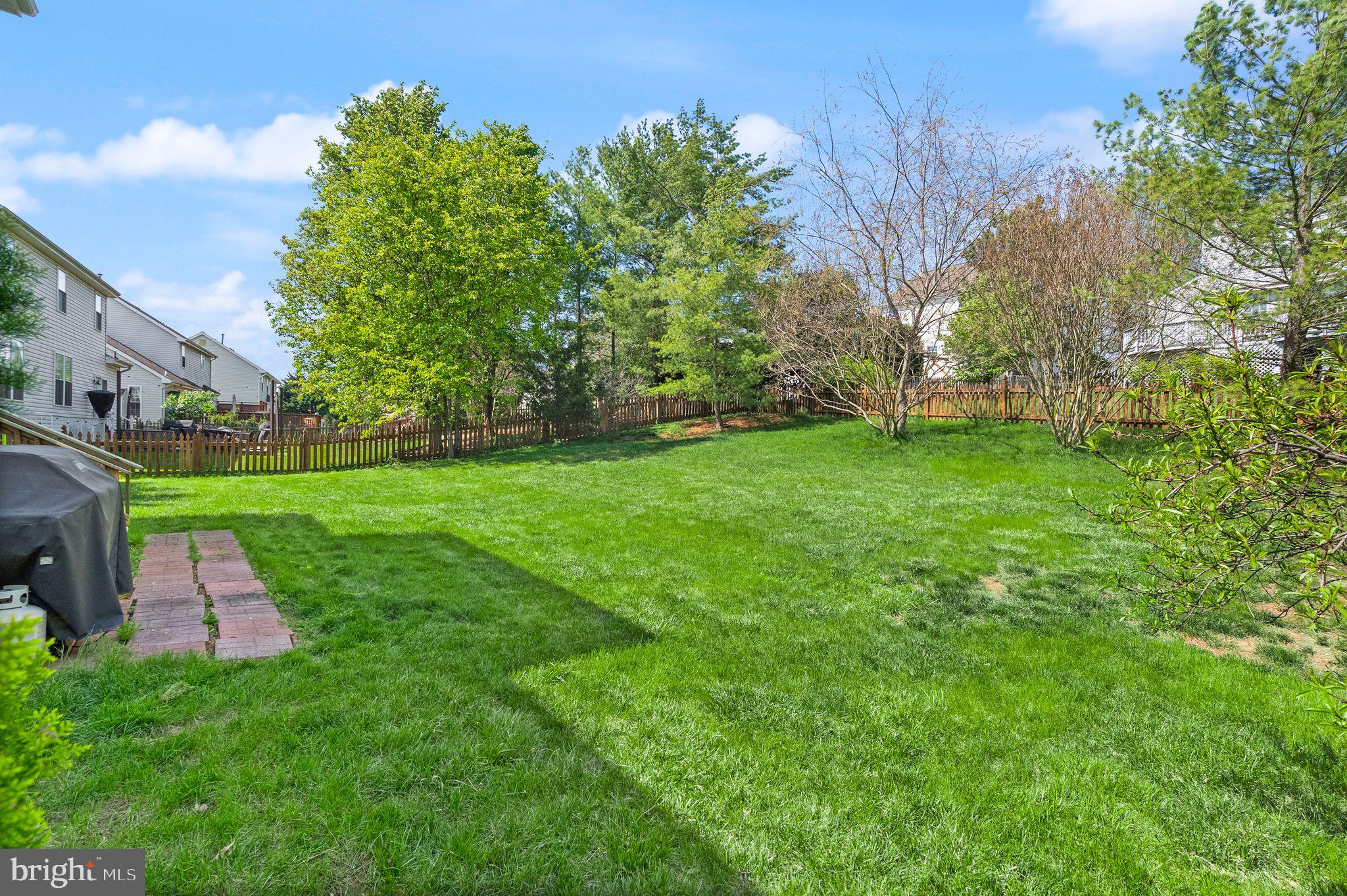 GREENHILL CROSSING - Residential