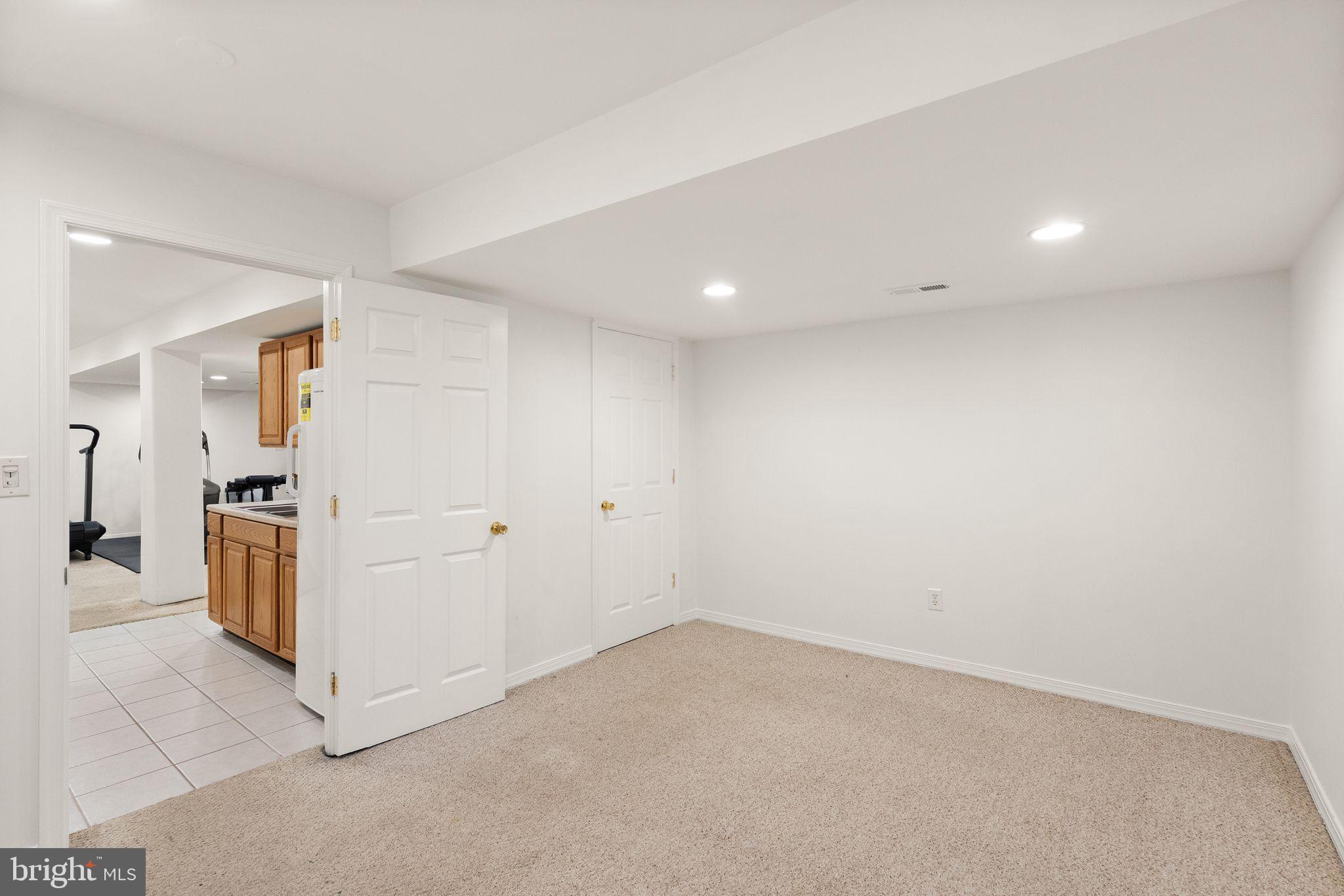 GREENHILL CROSSING - Residential