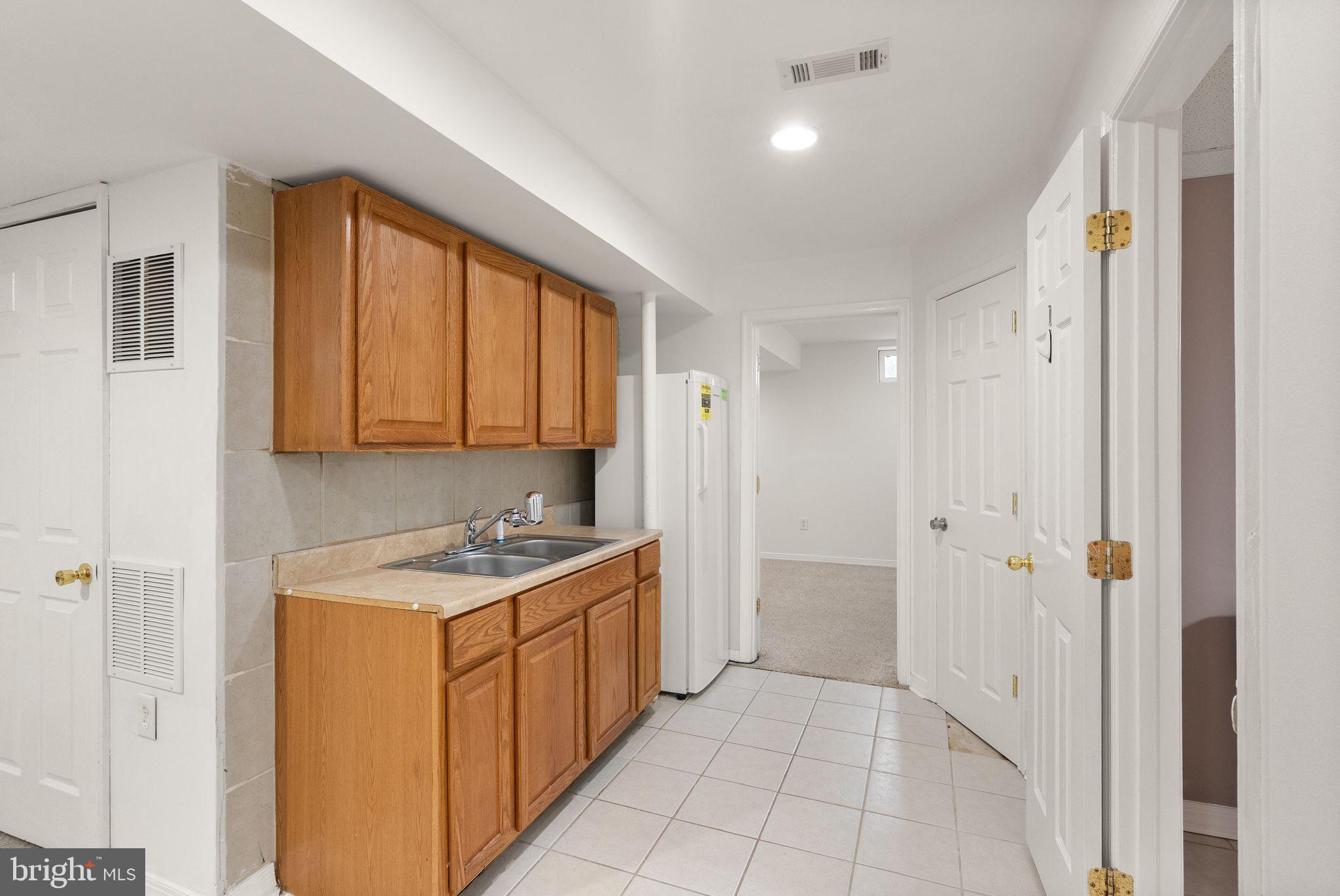 GREENHILL CROSSING - Residential