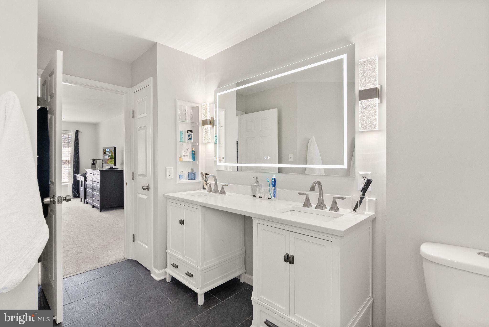 GREENHILL CROSSING - Residential