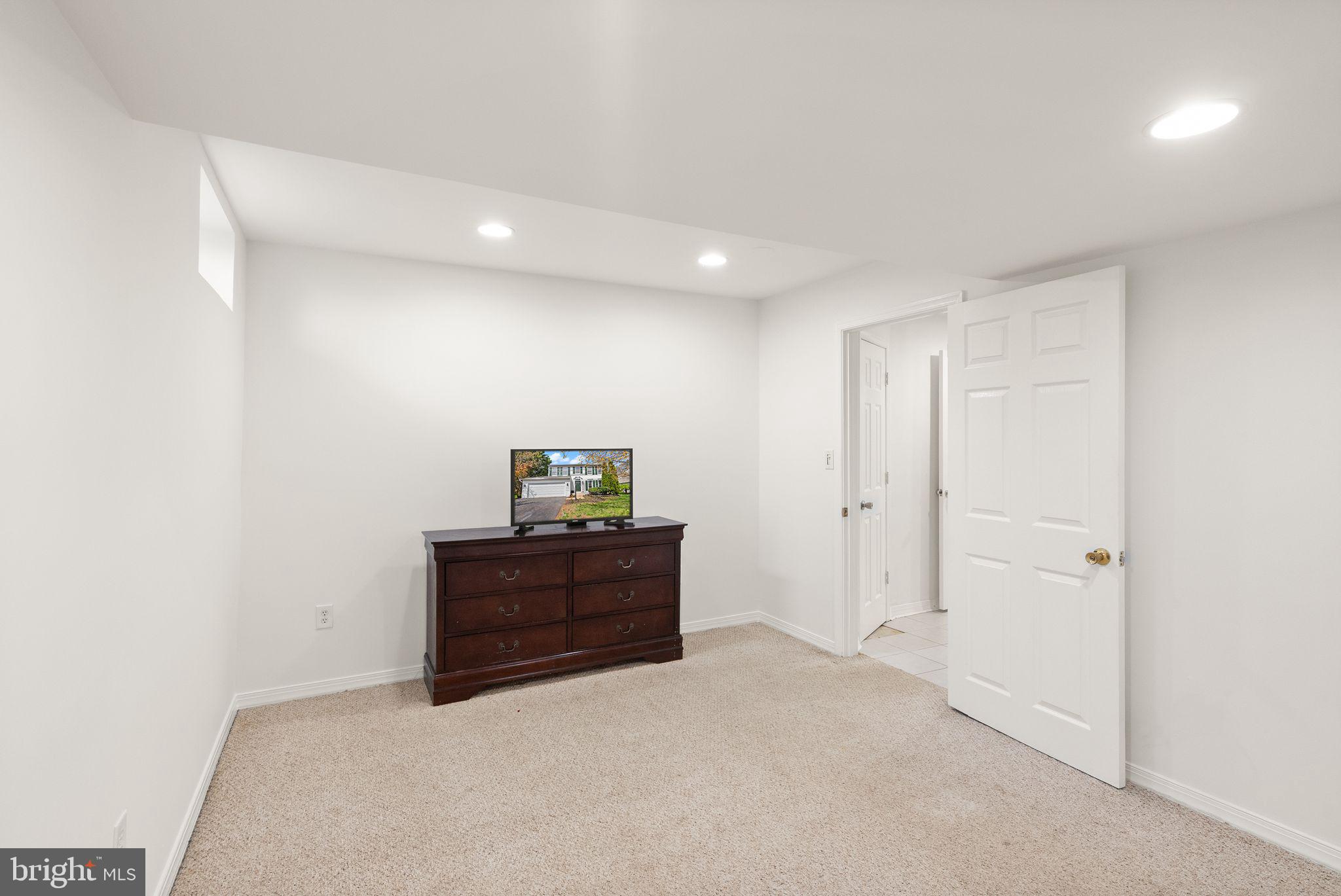 GREENHILL CROSSING - Residential