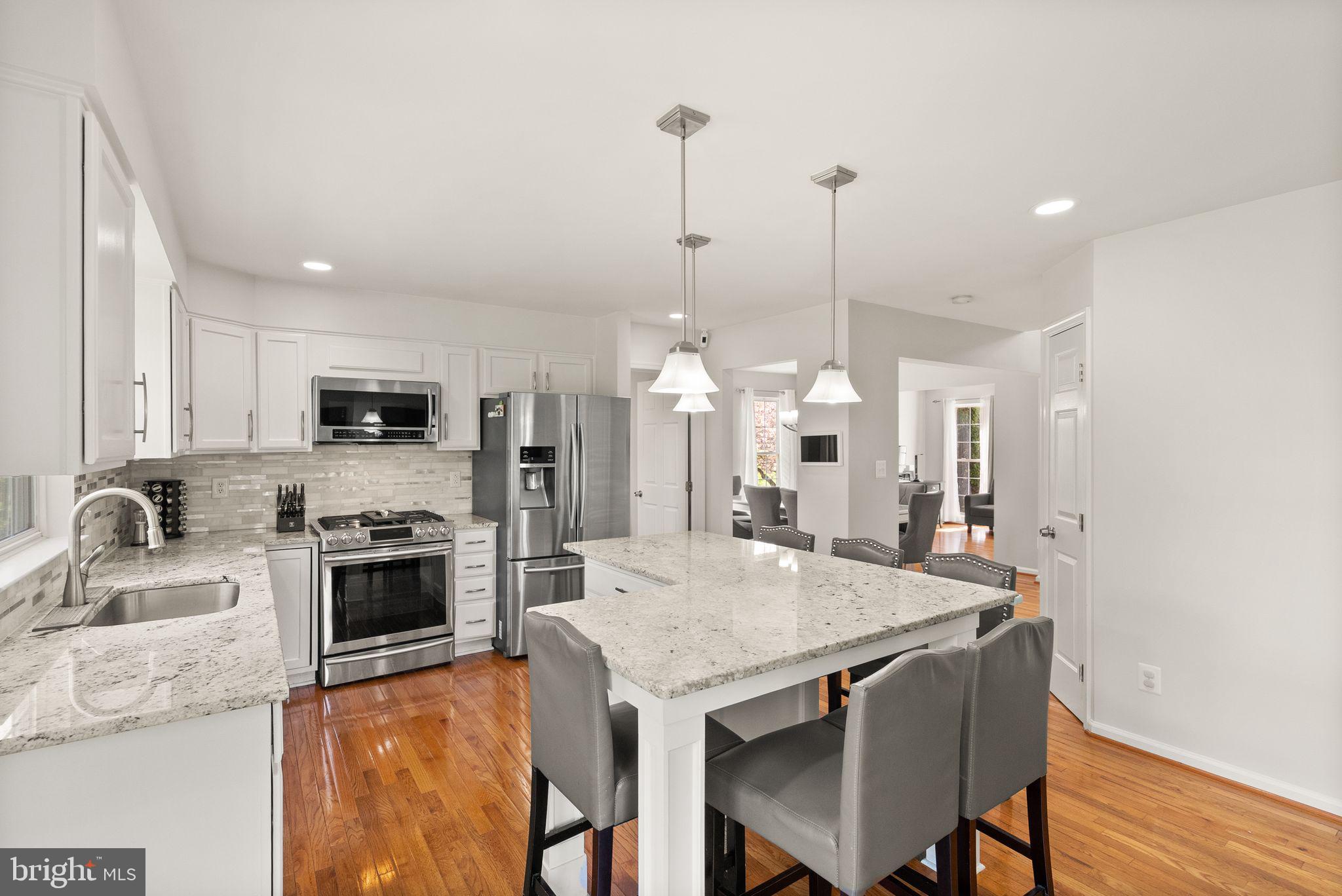 GREENHILL CROSSING - Residential