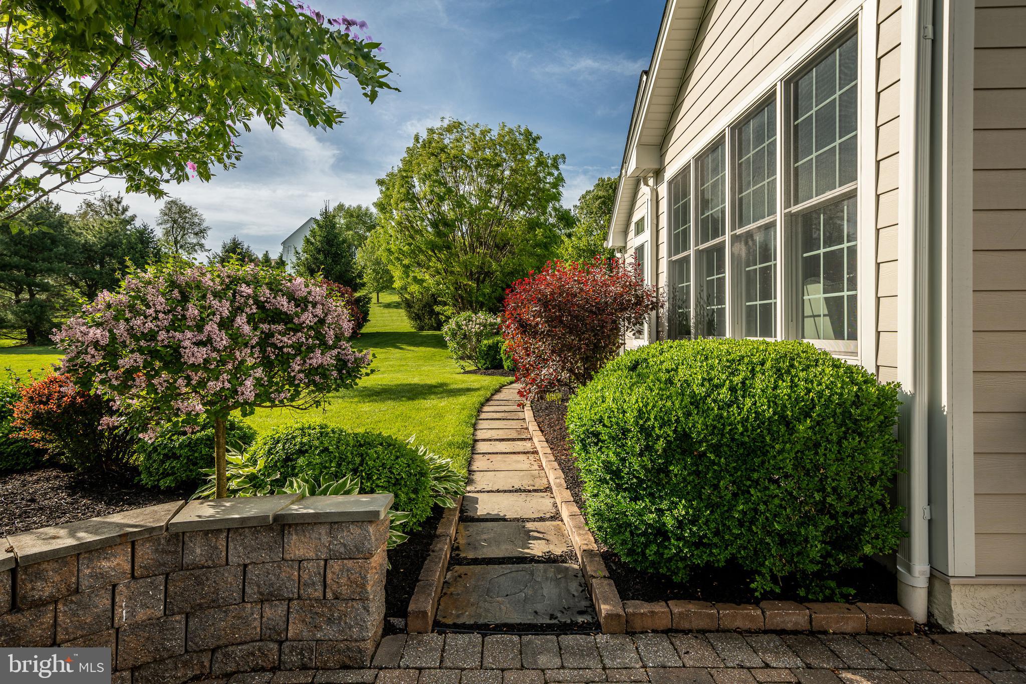 CHANTILLY FARM - Residential